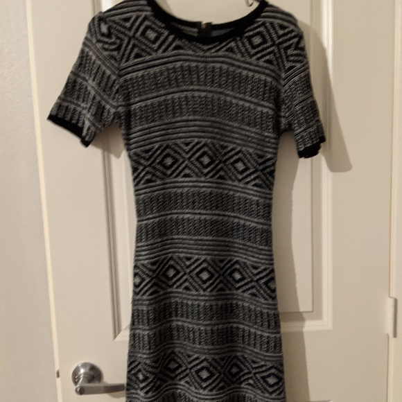 Patterned dress - Picture 5 of 5